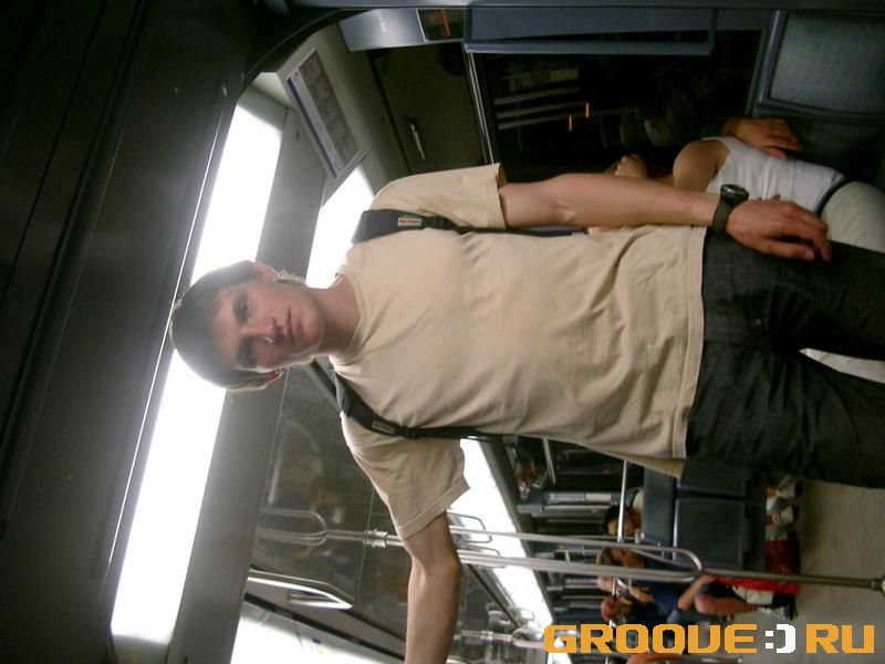 «lavan dans le metro de Paris»