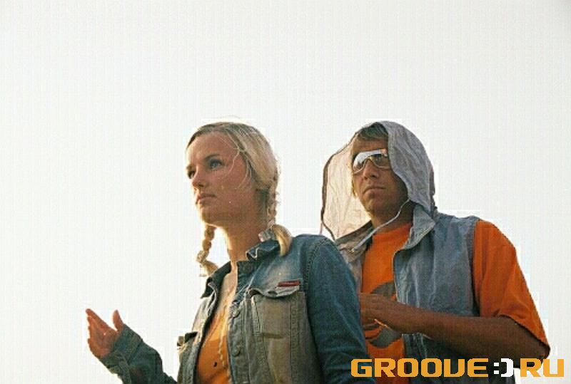 «Aliens<br>Pomoemu etu fotku mozhno bilo bo na oblozhku kakogo-to modnogo CD!»