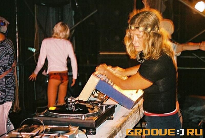 «Lena Popova - Aura»