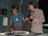 photos/2003-09/TN_0_r-Got_the_Headphones_Ondrik.jpg