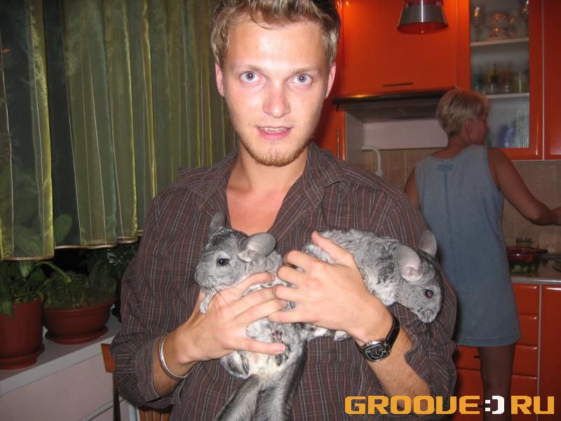 «Kto ne liubit homiakov, tot postupaet tupo!)»