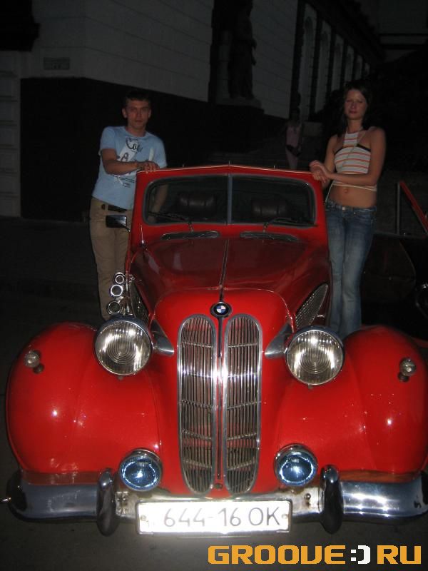 «BMW  )))»