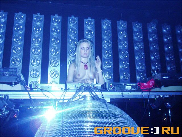 «Strip_Dj.s_Saxara»