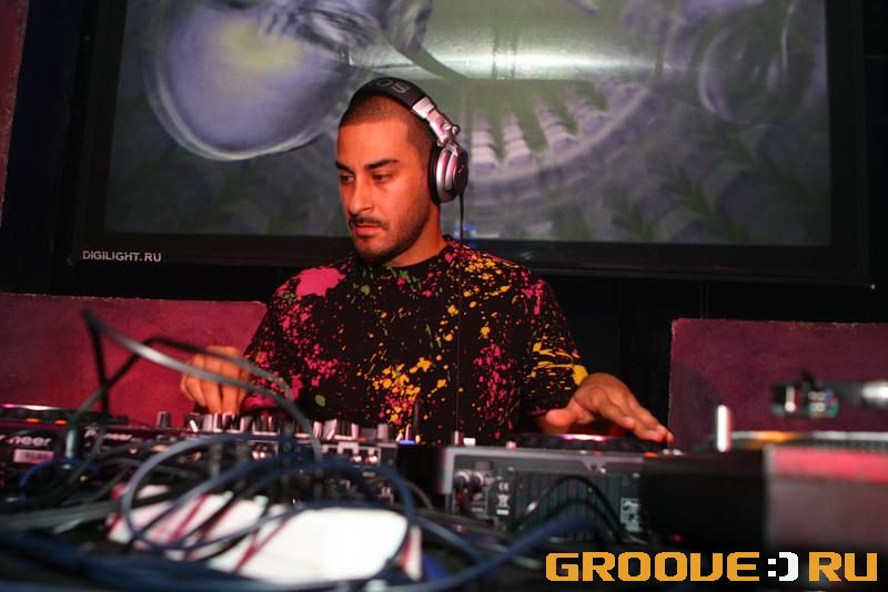 «Armand van Helden_Gaudi_010808»