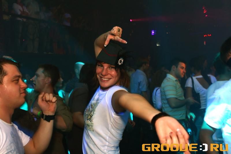 «Armand van Helden_Gaudi_010808»